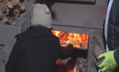 Svečano unošenje badnjaka u SO Brus