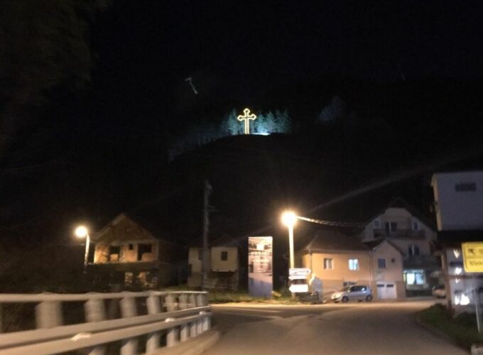 Danas osvećenje krsta u Brzeću