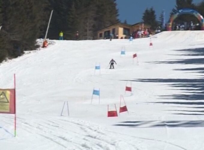 Na humanitarnoj ski trci prikupljeno 800 hiljada dinara