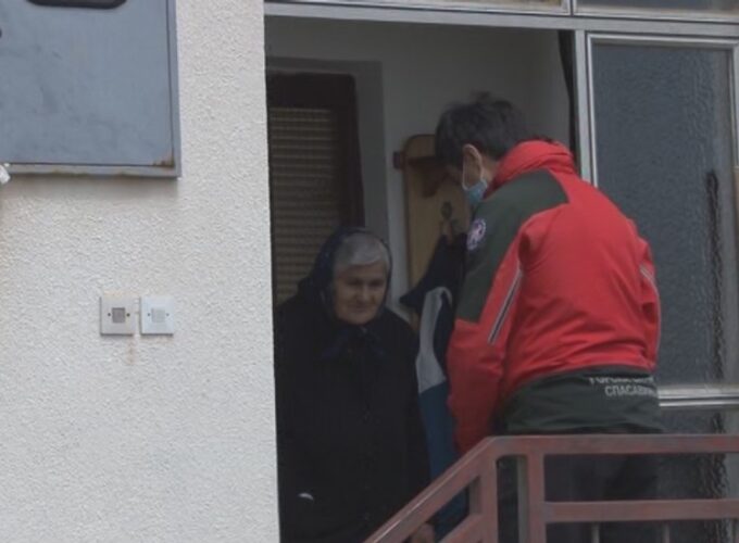 Gorska služba spasavanja u akciji dostavljanja pomoći najugroženijim meštanima