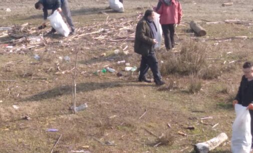 Meštani sela Zlatari u akciji čišćenja prioblja jezera Ćelije