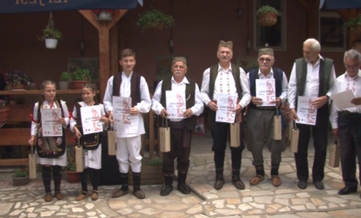 Članovi „Etno grupe Brus“ uspešni na takmičenju frulaša u Mitrovom Polju