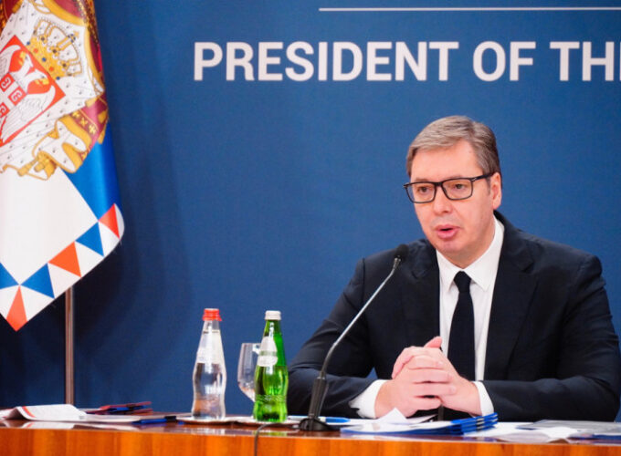 Predsednik Srbije najavio povećanje plata i penzija kao i dodatnu pomoć mladima