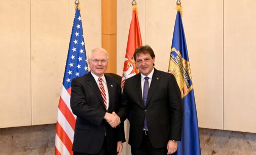 Ministar Gašić se sastao sa ambasadorom Sjedinjenih Američkih Država Kristoferom Hilom