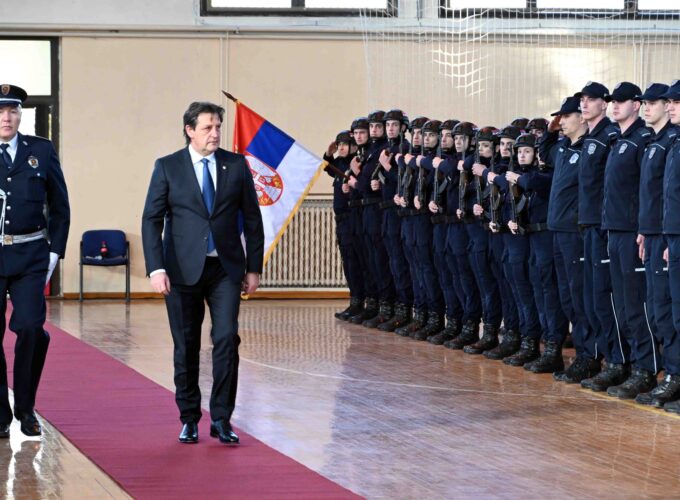 Ministar unutrašnjih poslova Bratislav Gašić na promociji 31. i 32. klase polaznika COPO u Sremskoj Kamenici