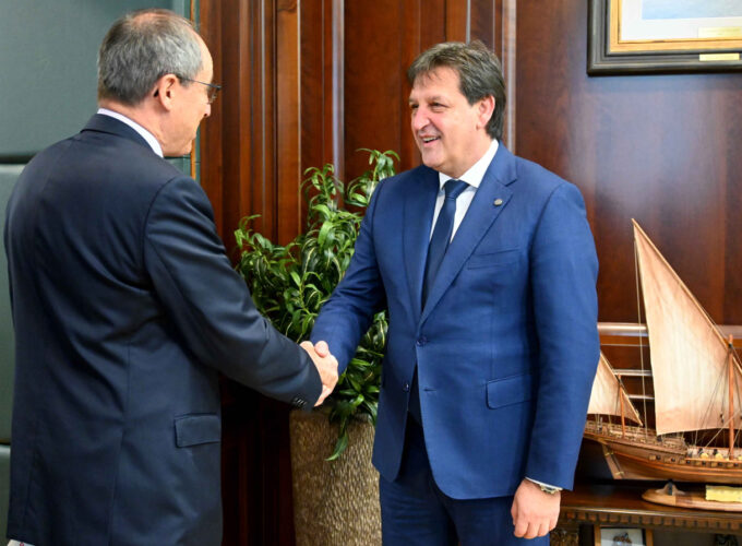 Ministar Bratislav Gašić sastao se sa ambasadorima Švajcarske i Maroka