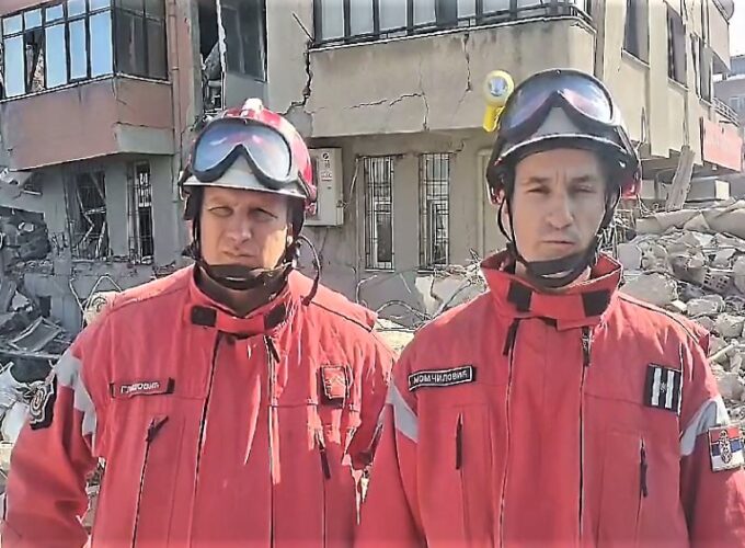 Pripadnici MUP-a, Sektora za vanredne situacije, pomažu posle razornog zemlјotresa u Turskoj
