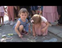 Na Danima Brusa „Moj grad – lep grad“, manifestacije „Zlatne ruke Brusa“, „Slikarijada“i sportske aktivnosti