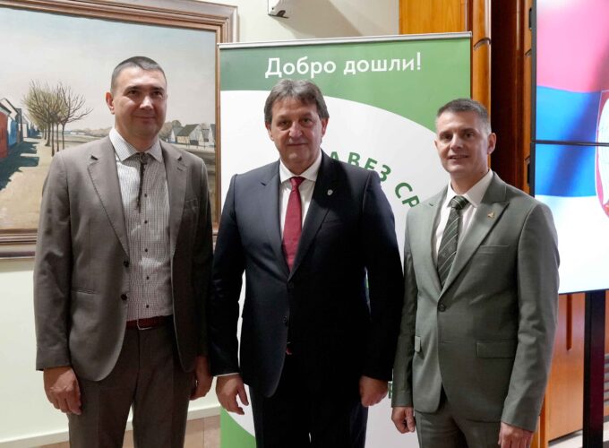 Ministar Gašić na sednici Skupštine Lovačkog saveza Srbije