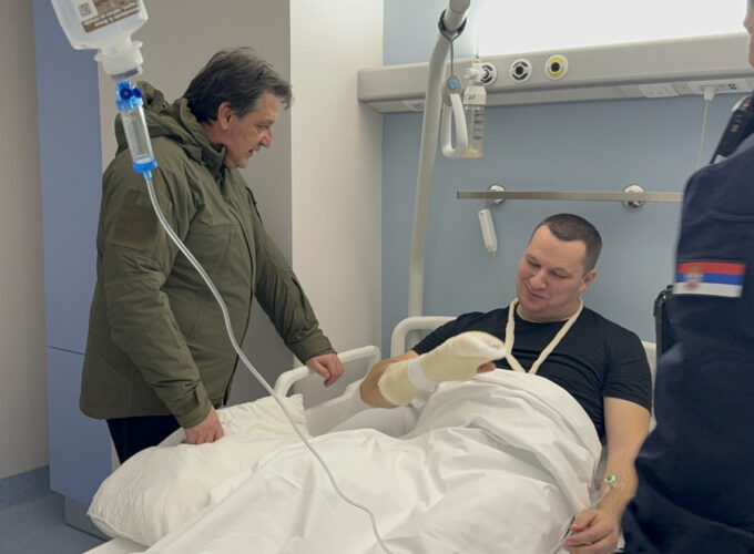 Ministar unutrašnjih poslova Bratislav Gašić: Napadi na policajce nedopustivi