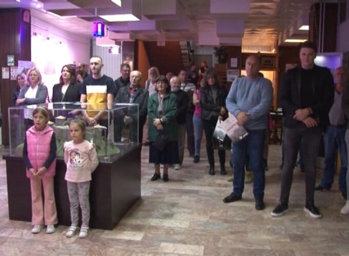 U bruskom Centru za kulturu otvorena izložba „Kozniku u pohode 2023“