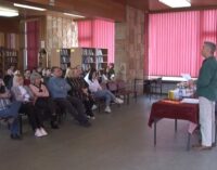 U bruskoj Narodnoj biblioteci promovisane „Pesme“ Saše Milovanovića Božomirova