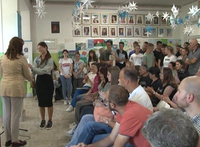 Ispraćena još jedna generacija bruskih maturanata