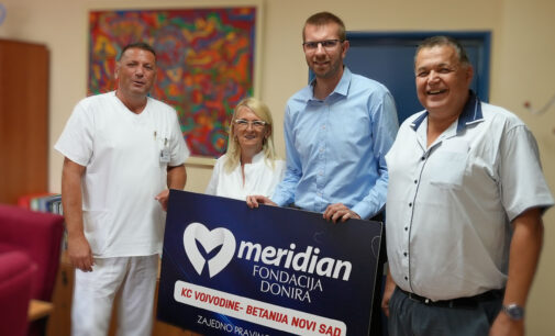 Najveća regionalna akcija „Skeniraj, pomozi“ dobija svoj epilog: Meridian fondacija uručila donaciju klinici u Novom Sadu (VIDEO)