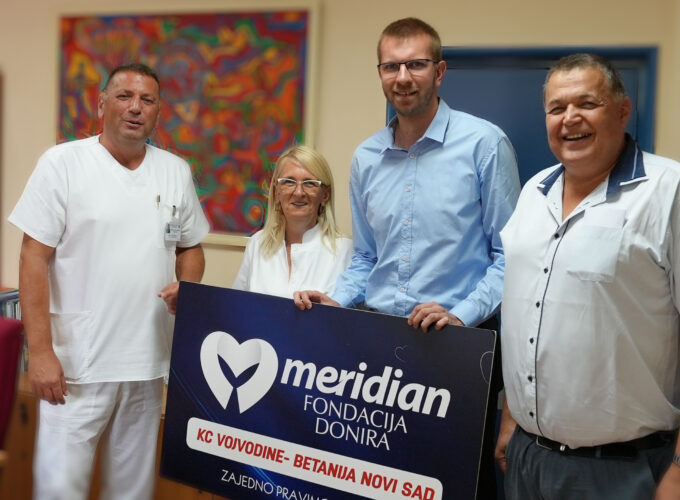 Najveća regionalna akcija „Skeniraj, pomozi“ dobija svoj epilog: Meridian fondacija uručila donaciju klinici u Novom Sadu (VIDEO)