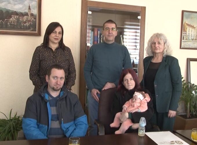 Lenka Rakićević prvorođena beba u Brusu u novoj godini