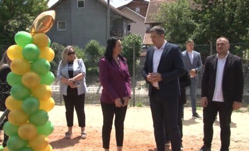 Ministarka za brigu o porodici i demografiju Jelena Žarić Kovačević u poseti Brusu