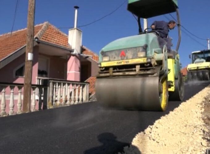 Asfalt za meštane zaseoka Pešter u Radmanovu